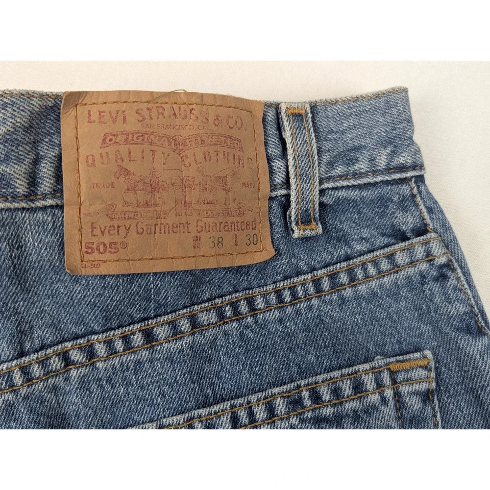 Levis levis 505